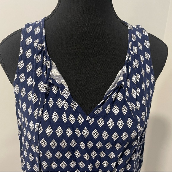 Anthropologie Pleione Navy Blue & White Tie-Front Geometric Blouse EUC - Picture 6 of 7